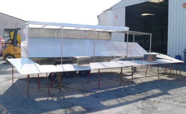 remorque stand vente etalage fruit et legume